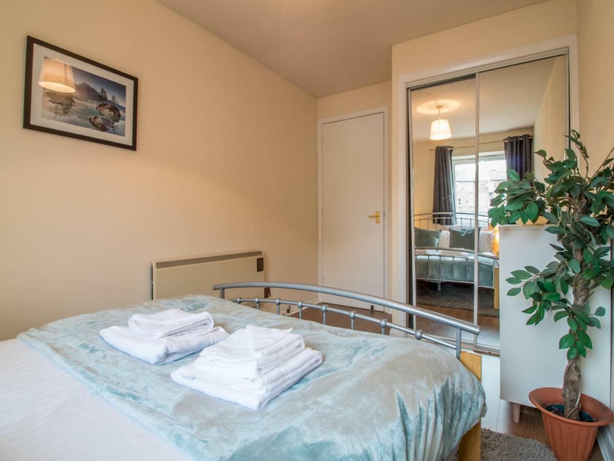 Bright & Tranquil Near Centre With Free Parking! Appartement