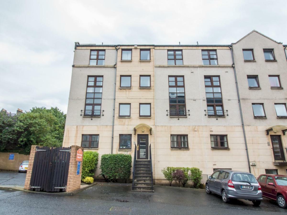 Bright & Tranquil Near Centre With Free Parking! EDI