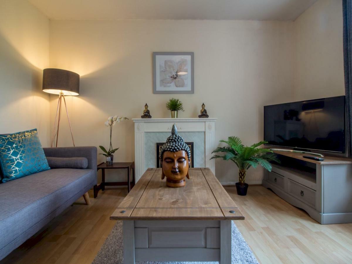 Bright & Tranquil Near Centre With Free Parking! * EDI